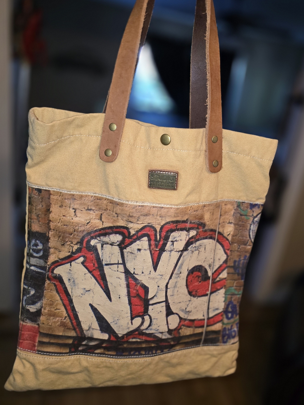 Canvas Tote Bag with NYC Graffiti Print - Tan